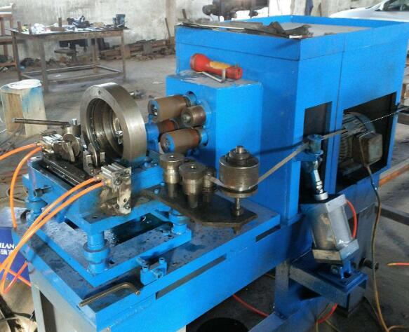 DELLOK Helicoidal Groove Cooling Embedded Fin Tube Machine , G Type Alu & Copper